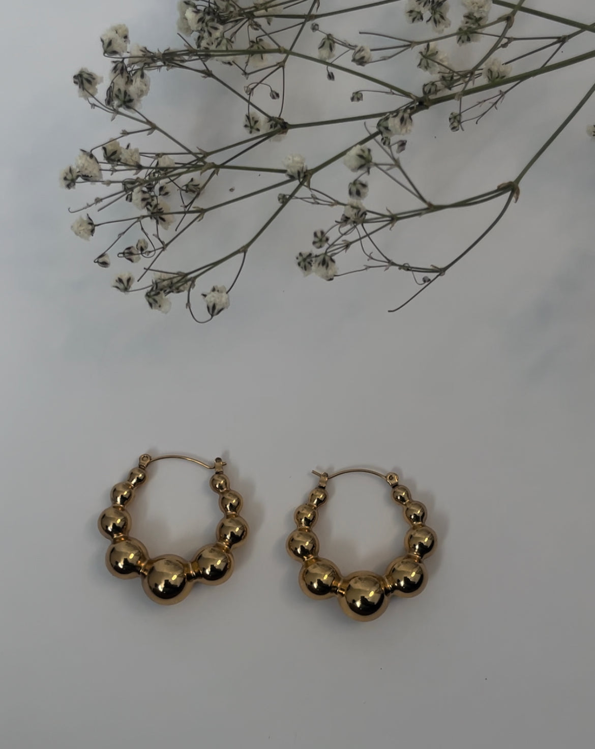 The Whitney Hoops | 18k gold plated