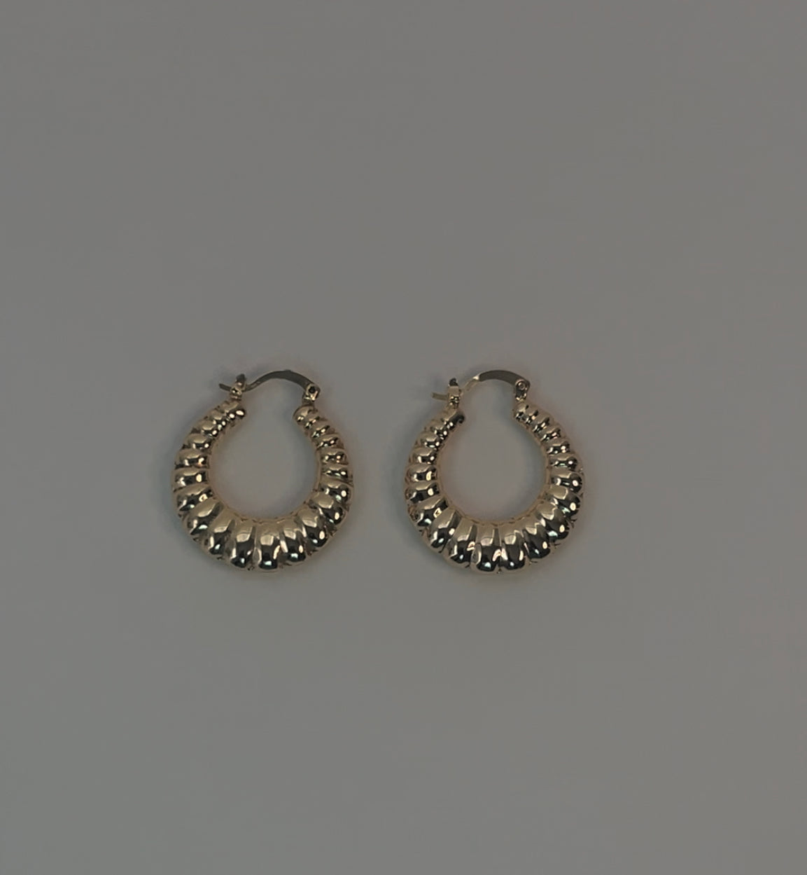 The Sade Hoops | 18k gold plated