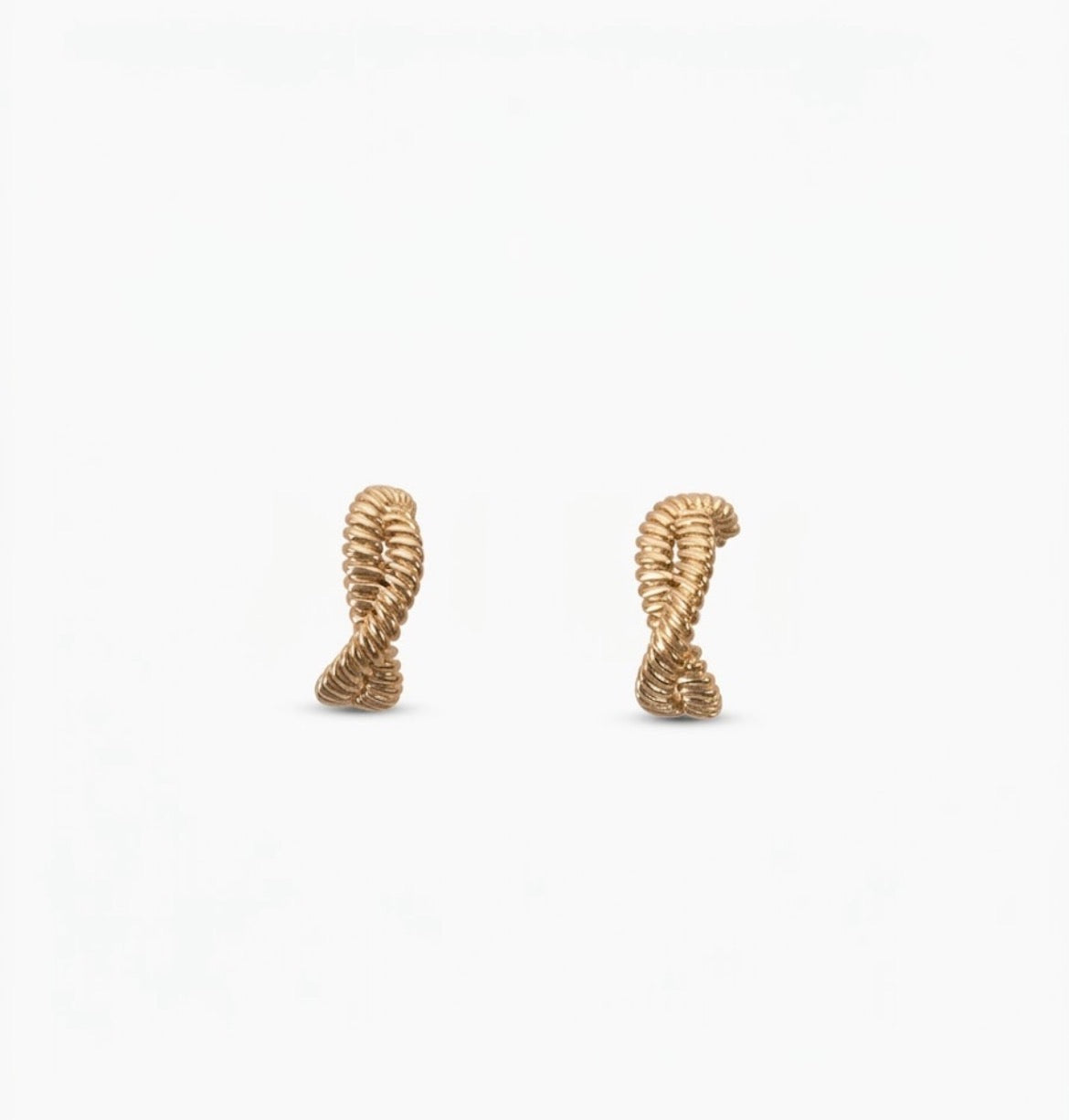 The Gezel Earrings | 18k gold plated